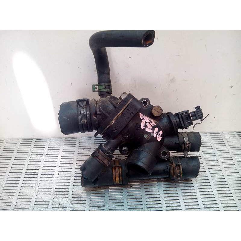 Recambio de termostato para renault laguna ii (bg0) 1.9 dci diesel referencia OEM IAM 7700866730  