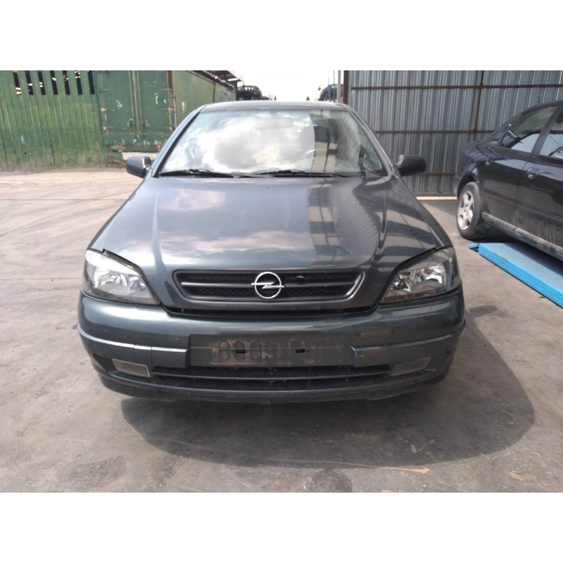 opel astra g coupé del año 2001