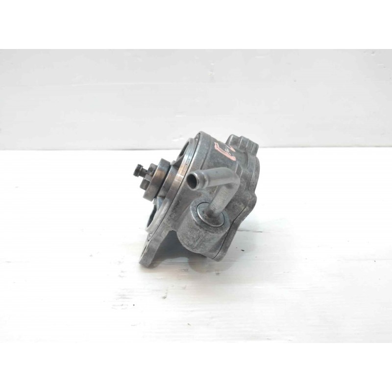 Recambio de depresor freno / bomba vacio para toyota corolla (e12) 1.4 d-4d luna compact referencia OEM IAM 27050675 - Rojo