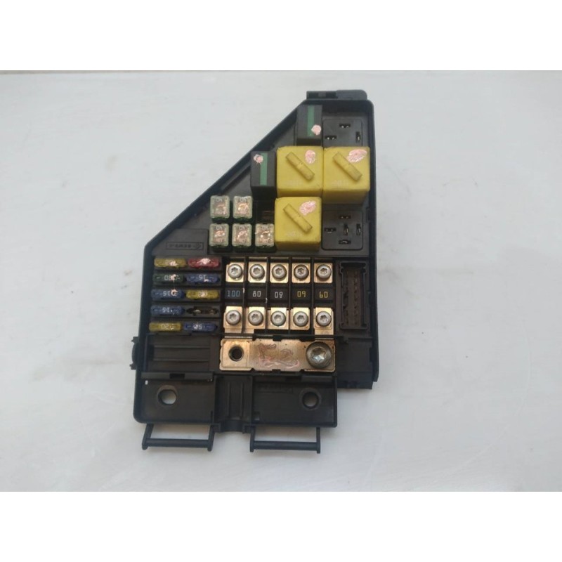 Recambio de caja reles / fusibles para land rover freelander (ln) es familiar referencia OEM IAM YQE000270R212446  