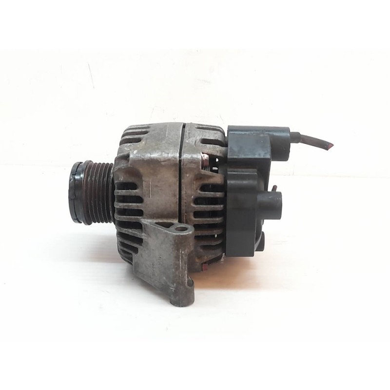 Recambio de alternador para fiat linea (110) dynamic referencia OEM IAM 100715  VALEO