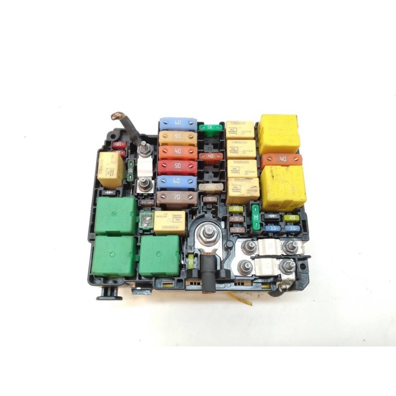 Recambio de caja reles / fusibles para opel combo life expression referencia OEM IAM 9804848580 / SN  