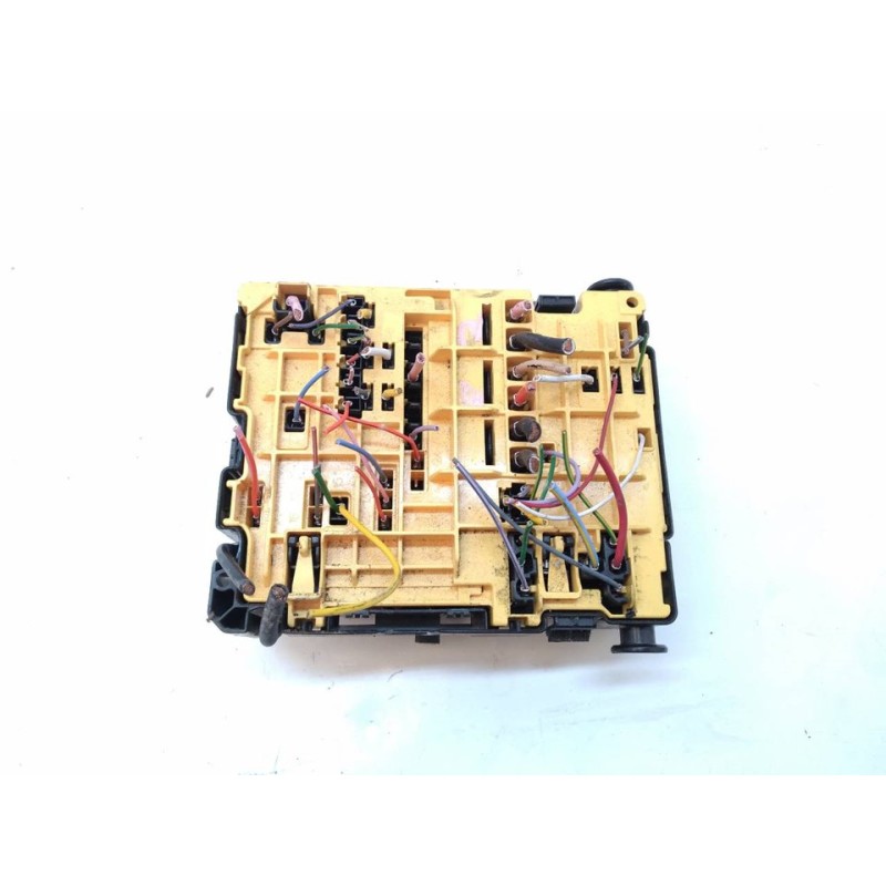 Recambio de caja reles / fusibles para opel combo life expression referencia OEM IAM 9804848580 / SN - Marrón 2