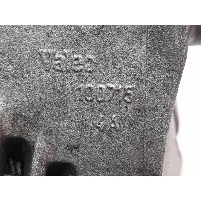Recambio de alternador para fiat linea (110) dynamic referencia OEM IAM 100715  VALEO - Blanco 5