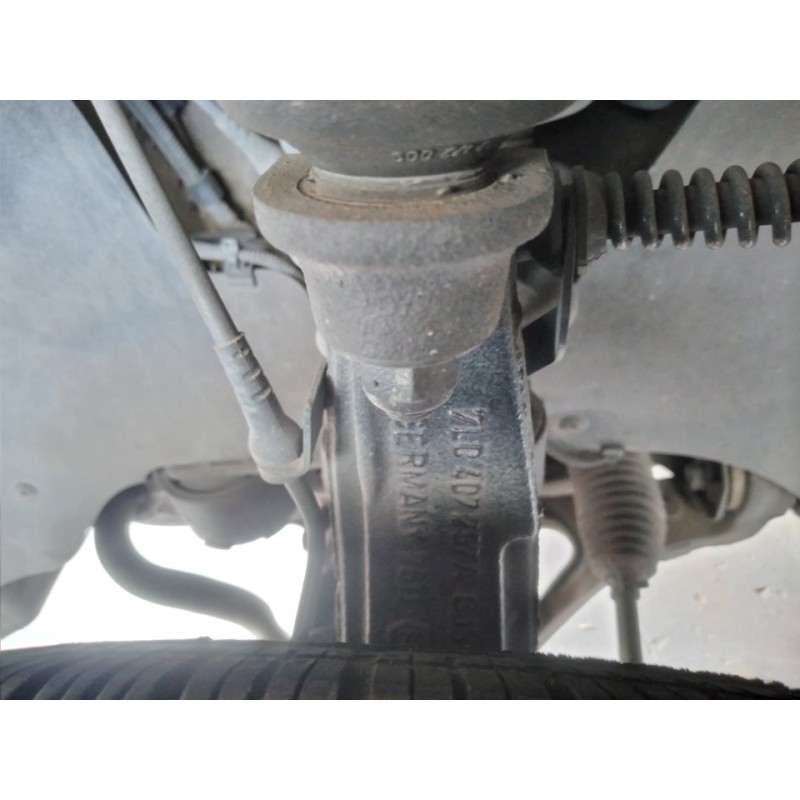 Recambio de mangueta delantera izquierda para porsche cayenne (typ 9pa) básico referencia OEM IAM 7L0407257A  