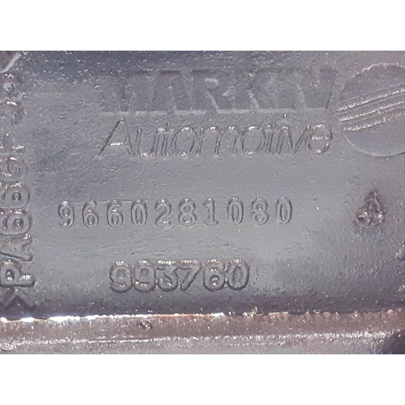 Recambio de tapa balancines para citroën c4 picasso cool referencia OEM IAM 9660281080 - Azul 3
