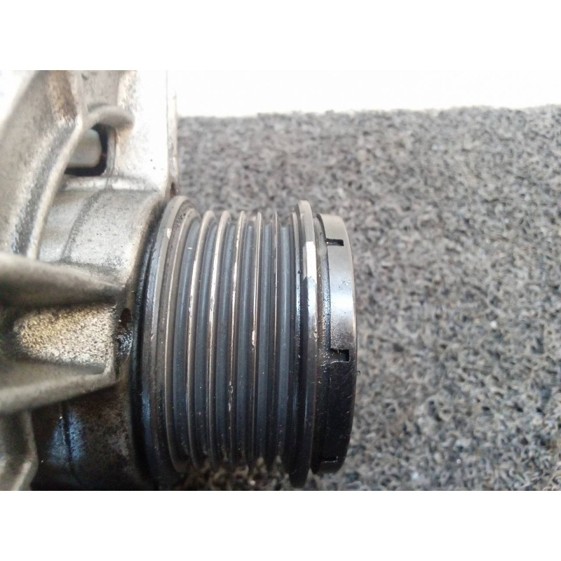 Recambio de alternador para volvo s60 berlina d5 referencia OEM IAM 0986042840 0986XA5560 2