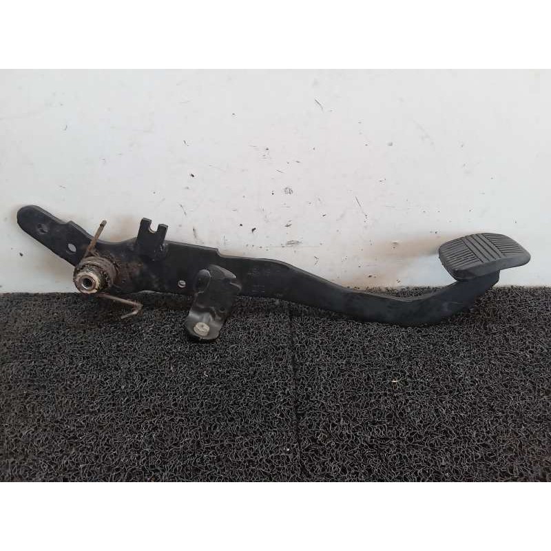 Recambio de pedal embrague para nissan nt400 cabstar (01/20214) cabstar 35.xx cabina simple cabina individual referencia OEM IAM - Blanco 4