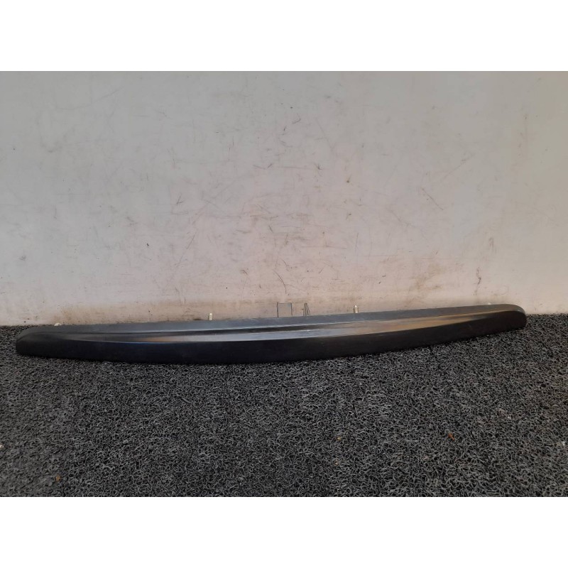 Recambio de molduras traseras para citroën c3 hdi 70 collection referencia OEM IAM   
