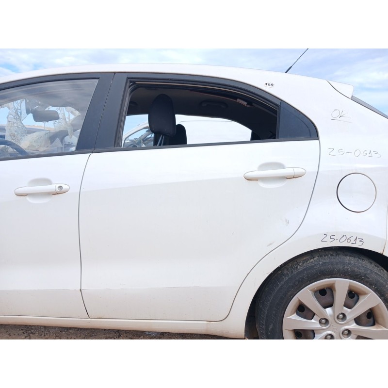 Recambio de puerta trasera izquierda para kia rio concept referencia OEM IAM   