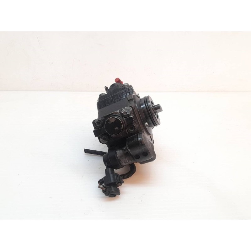 Recambio de bomba inyeccion para fiat linea (110) dynamic referencia OEM IAM   BOSCH - Blanco 2