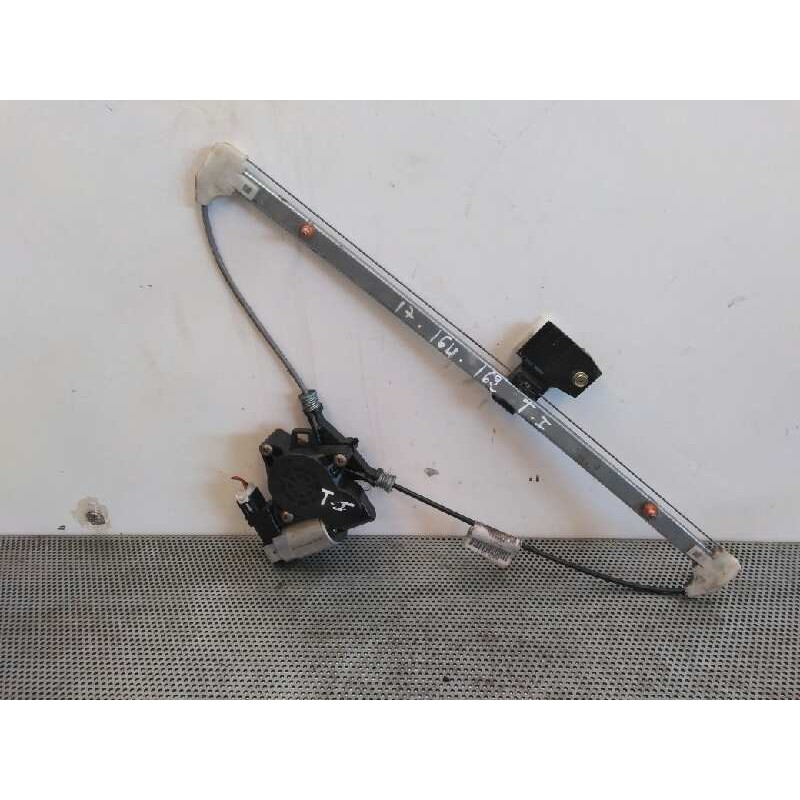 Recambio de elevalunas trasero izquierdo para mazda 2 berlina (dy) 1.4 active+ (59kw) referencia OEM IAM   
