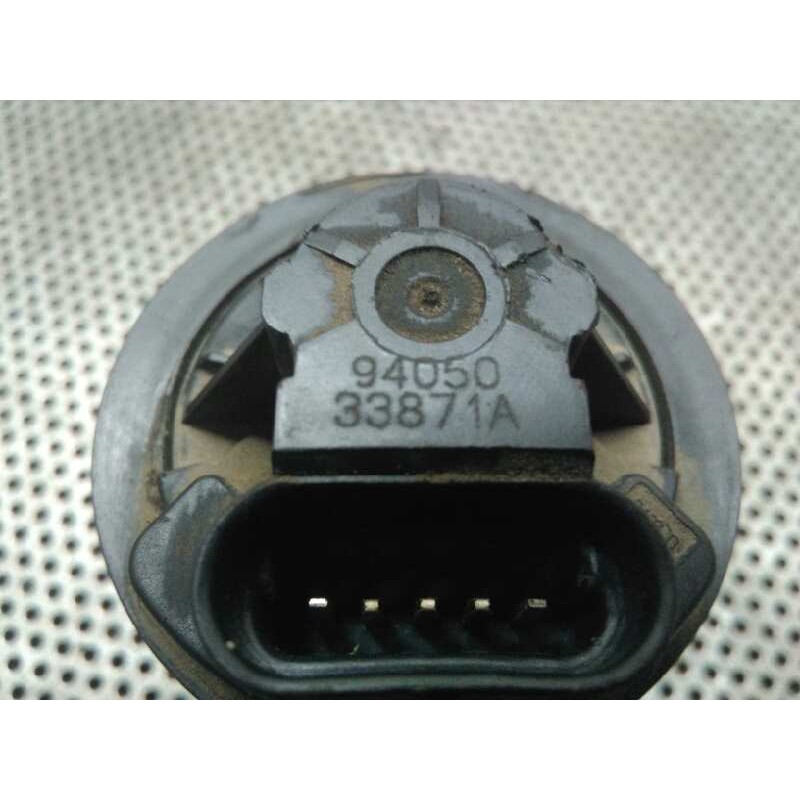 Recambio de valvula egr para opel corsa b viva referencia OEM IAM 9405033871A - Azul 3