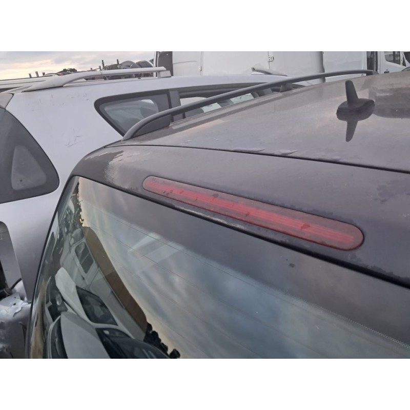 Recambio de luz central de freno para volkswagen touran (1t2) advance bluemotion referencia OEM IAM   