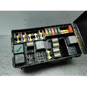 CAJA RELES / FUSIBLES 2M5T14K733PH 98AG14A142AD 
