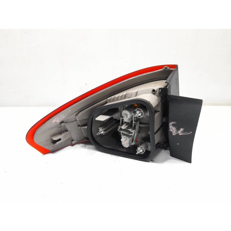 Recambio de piloto trasero derecho para ford mondeo ber. (ca2) trend referencia OEM IAM 7S7113404A 3