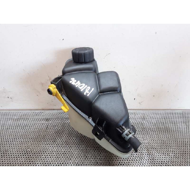Recambio de deposito expansion para mercedes-benz clase a (w168) 160 (168.033) referencia OEM IAM 1685000249  