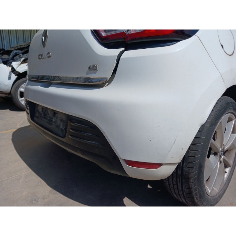 Recambio de paragolpes trasero para renault clio iv (bh_) 1.5 dci 75 referencia OEM IAM - Blanco 4