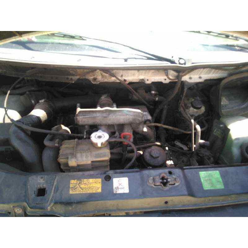 mercedes-benz vito (w638) caja cerrada del año 1998