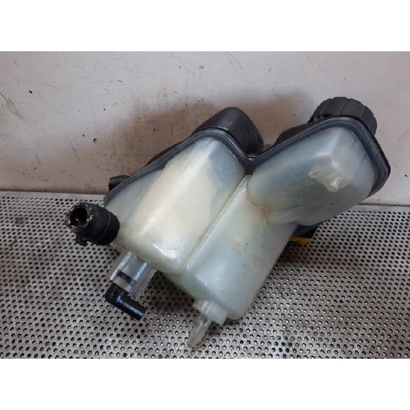 Recambio de deposito expansion para mercedes-benz clase a (w168) 160 (168.033) referencia OEM IAM 1685000249 2
