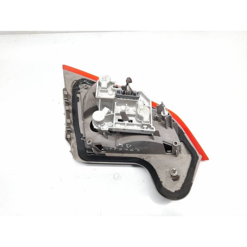 Recambio de piloto trasero derecho interior para ford mondeo ber. (ca2) trend referencia OEM IAM 7S7113A602A 3