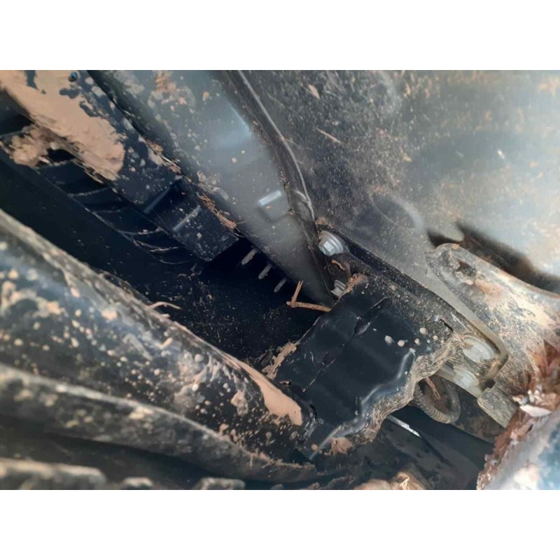 Recambio de refuerzo paragolpes trasero para audi a1 sportback (gba) 30 tfsi adrenalin referencia OEM IAM   