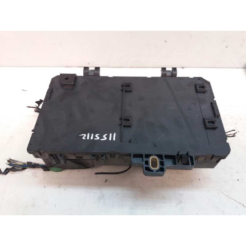 Recambio de caja reles / fusibles para opel astra gtc 1.7 16v cdti referencia OEM IAM 5DK00866932 13206762 4