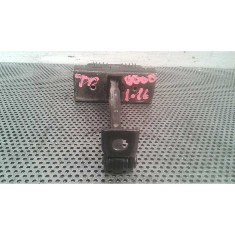 Recambio de retenedor puerta trasera derecha para bmw x3 (e83) 3.0d referencia OEM IAM 3330969  