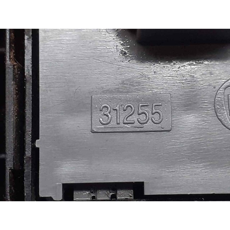 Recambio de mando elevalunas delantero izquierdo para fiat linea (110) dynamic referencia OEM IAM 31255 2