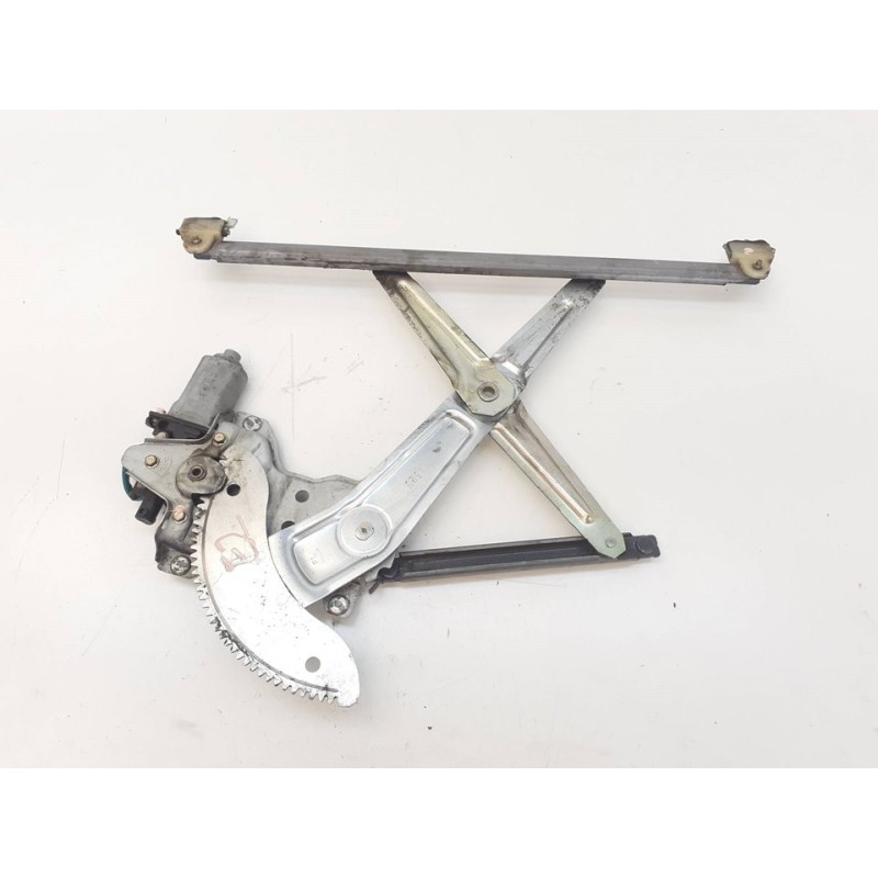 Recambio de elevalunas delantero izquierdo para kia carens 1.8 ls monovolumen referencia OEM IAM XH504P0  