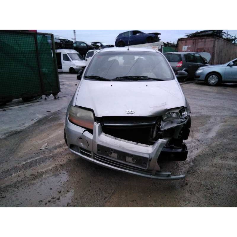 daewoo kalos del año 2001