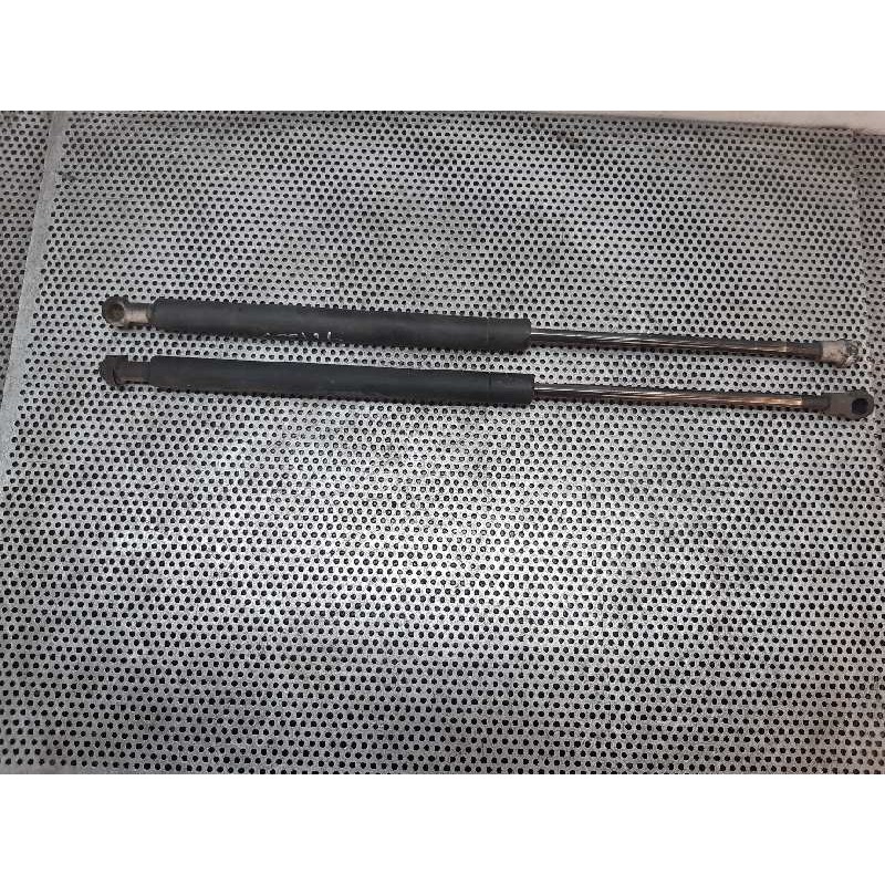 Recambio de amortiguadores maletero / porton para volvo v50 familiar 2.0 d momentum referencia OEM IAM   