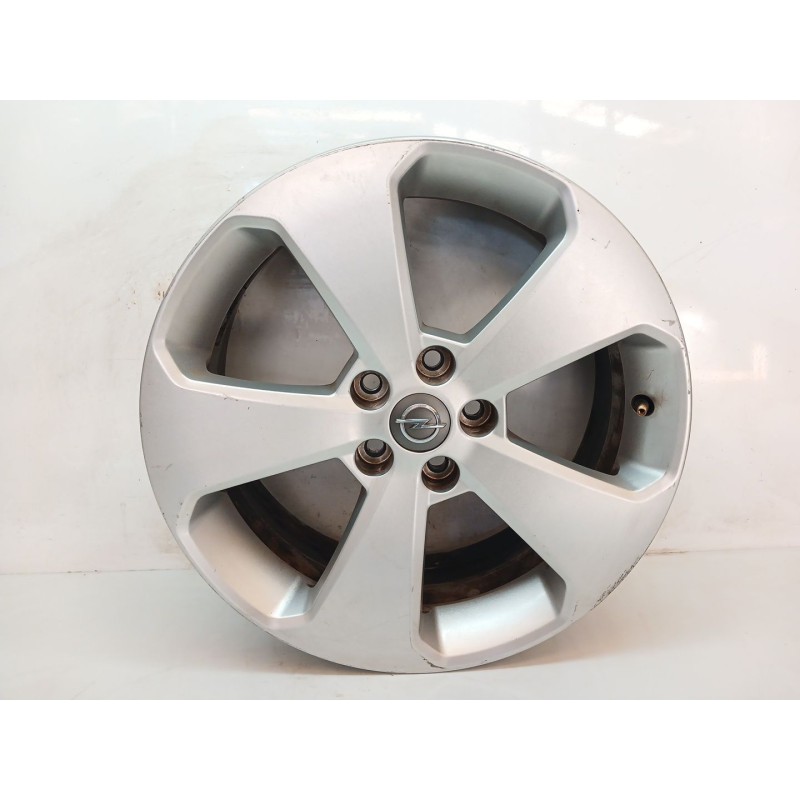 Recambio de llanta para opel mokka edition ecoflex referencia OEM IAM 95396384  