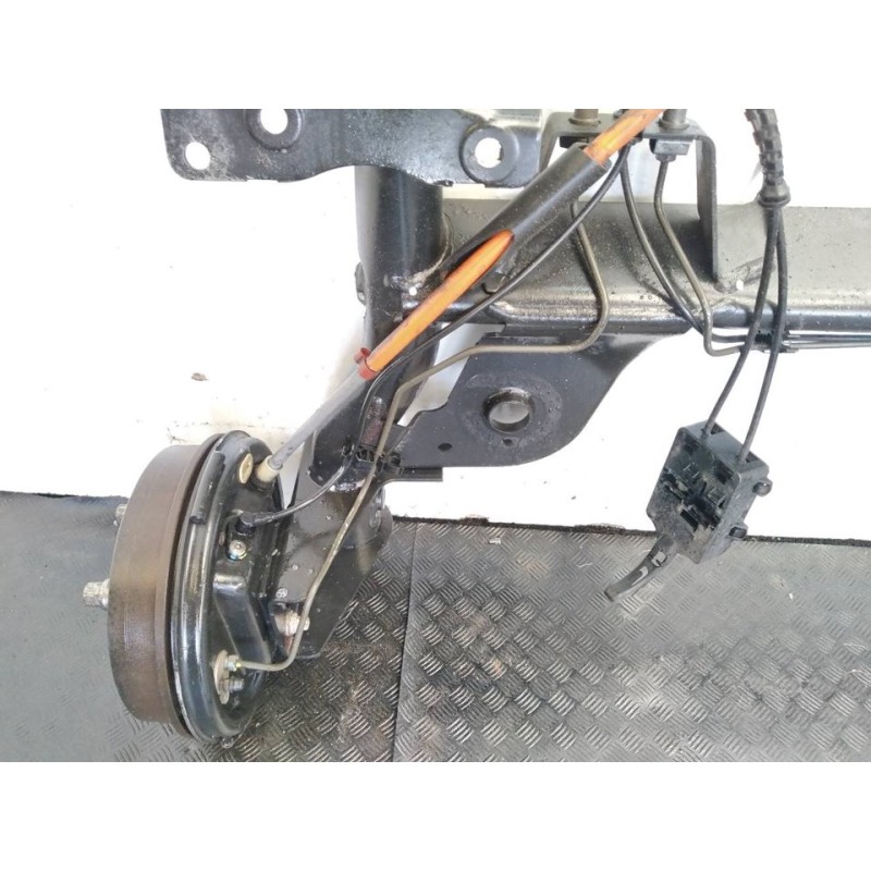 Recambio de puente trasero para renault twingo acces referencia OEM IAM 5
