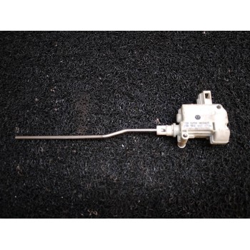 MOTOR CIERRE TAPA COMBUSTIBLE 5K6810773A 