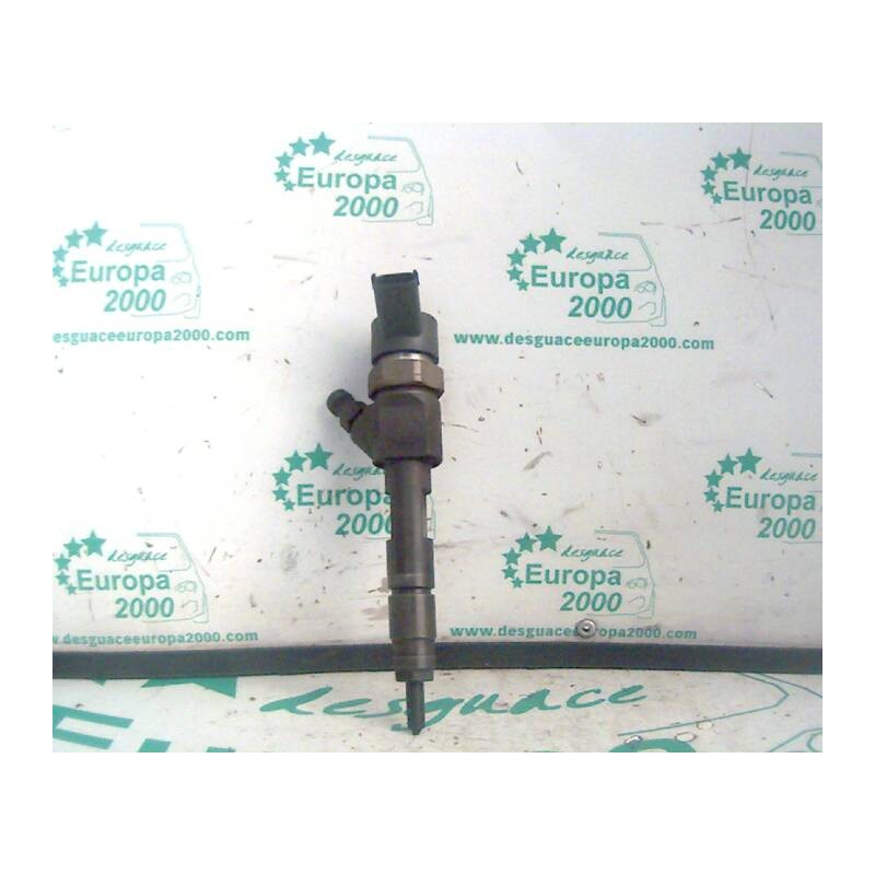 Recambio de inyector para nissan primera berlina (p12) referencia OEM IAM 8200100272 BOSCH 0445110110B