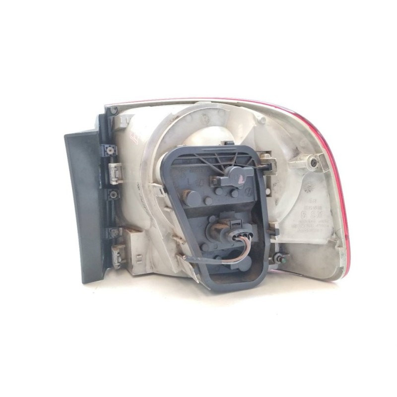 Recambio de piloto trasero izquierdo para volkswagen touareg (7la) tdi r5 referencia OEM IAM 7L6945095K - Negro 2