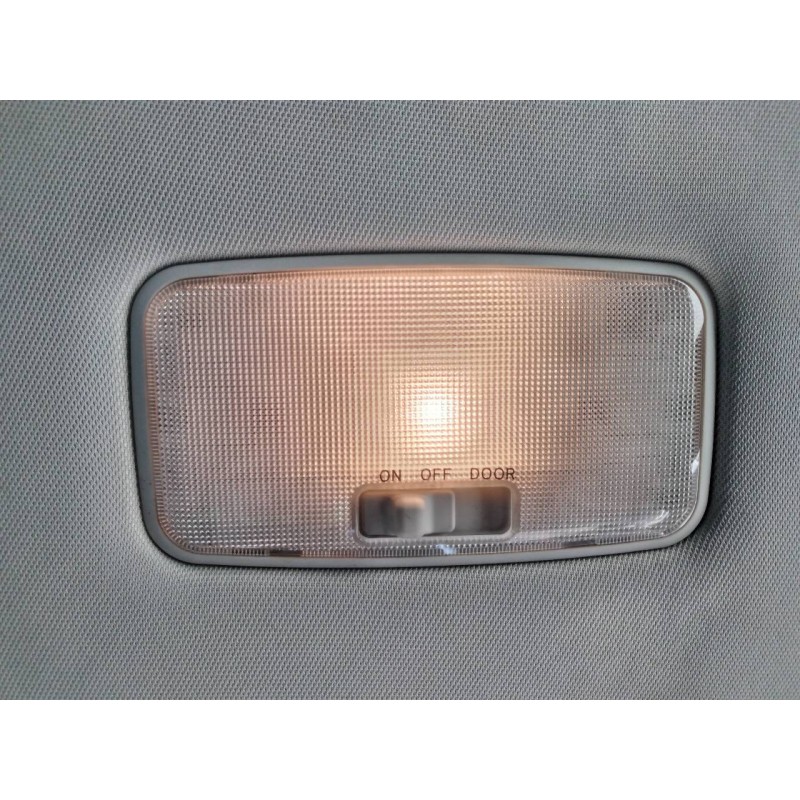 Recambio de luz interior para toyota auris active referencia OEM IAM   