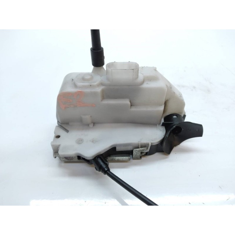 Recambio de cerradura puerta delantera izquierda para renault twingo acces referencia OEM IAM 4