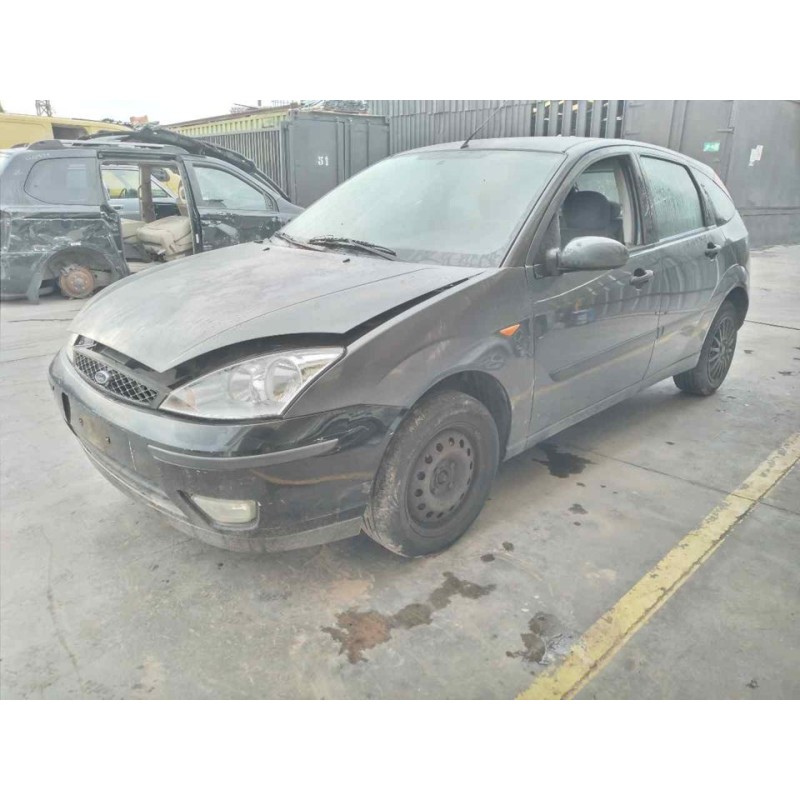 ford focus berlina (cak) del año 2004