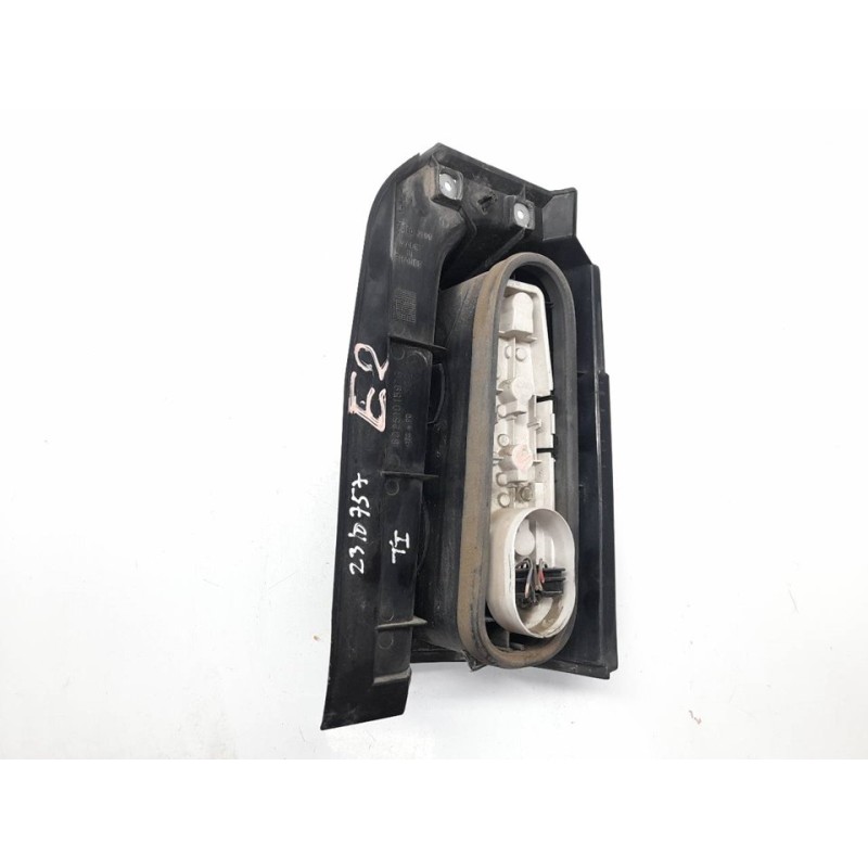 Recambio de piloto trasero izquierdo para renault espace (j63) rt quadra referencia OEM IAM - Rojo 2