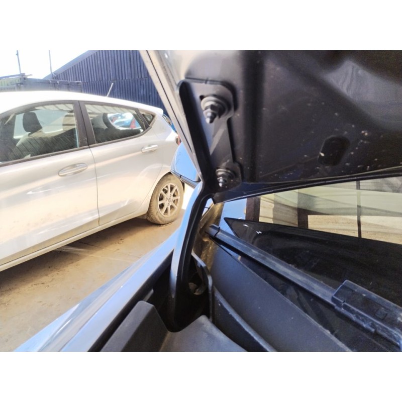 Recambio de bisagra capot derecha para tesla model y gran autonomia dual awd referencia OEM IAM 3