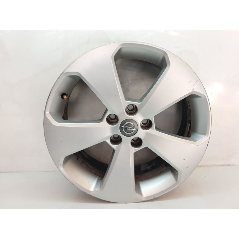 Recambio de llanta para opel mokka edition ecoflex referencia OEM IAM 95396384  