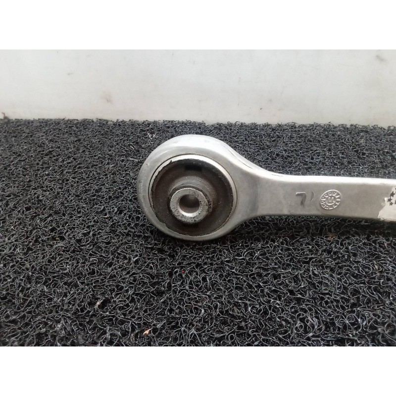 Recambio de brazo suspension superior delantero izquierdo para audi a4 berlina (b5) referencia OEM IAM 06130805 3