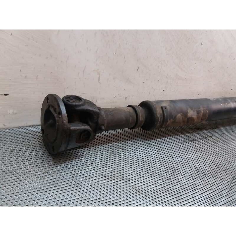Recambio de cardan trasero para nissan trade 2.8d referencia OEM IAM - Blanco 2