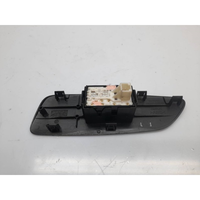 Recambio de mando elevalunas delantero derecho para toyota auris active referencia OEM IAM 192801 - Blanco 3