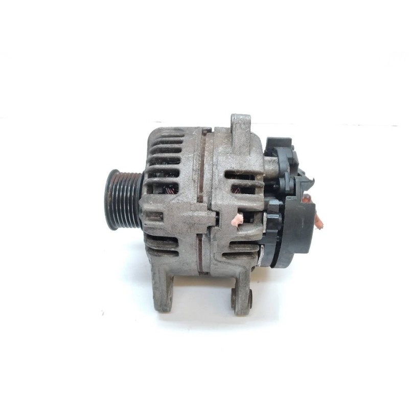 Recambio de alternador para renault twingo acces referencia OEM IAM 0124325186 8200660037 BOSCH