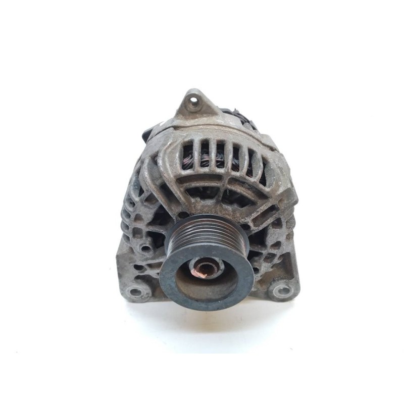Recambio de alternador para renault twingo acces referencia OEM IAM 0124325186 8200660037 BOSCH 4