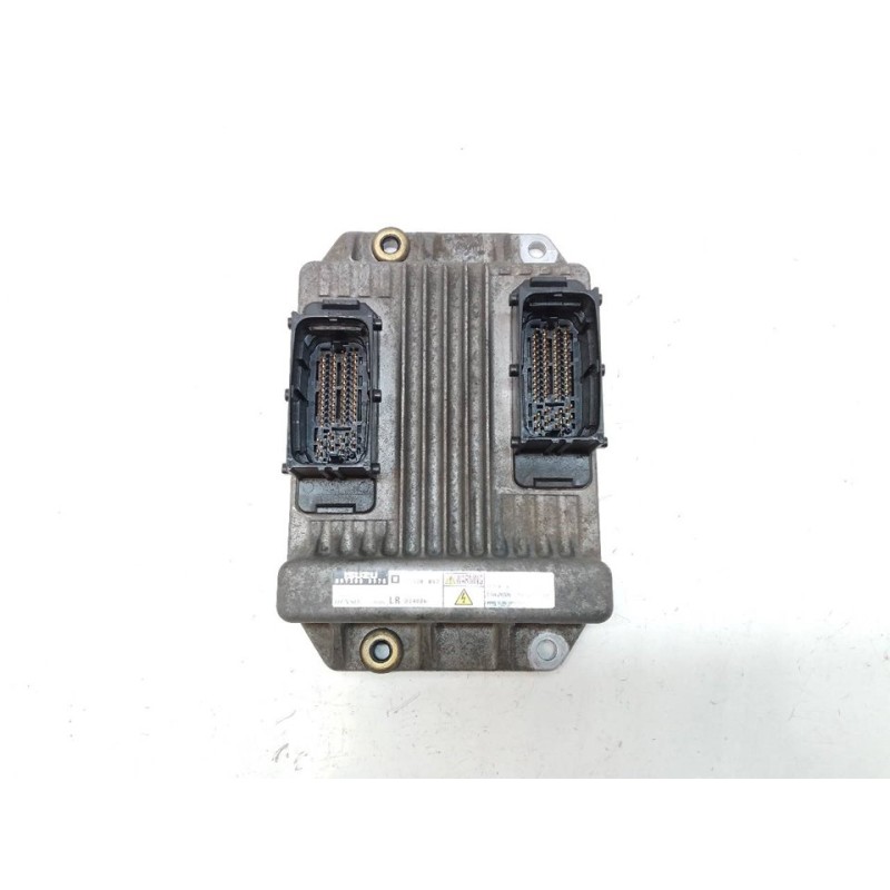 Recambio de centralita motor uce para opel corsa c silverline referencia OEM IAM 8973000975 97300097 D04006