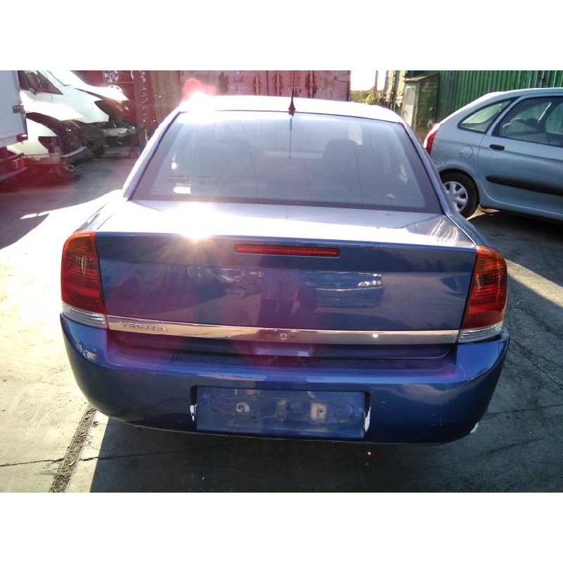 opel vectra c berlina del año 2002